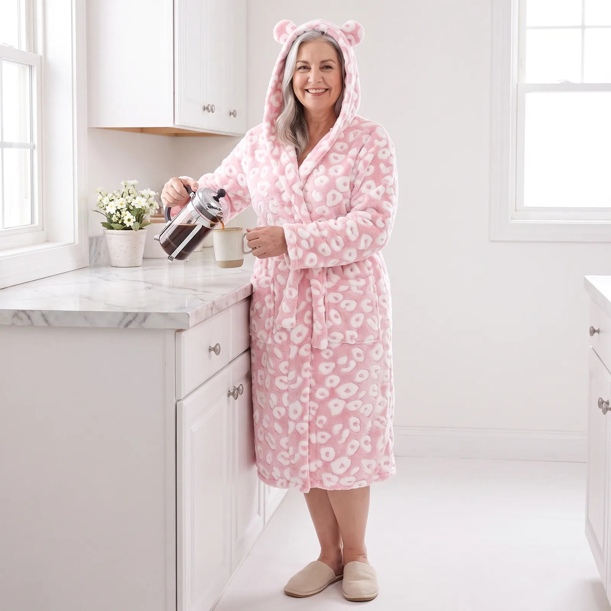 Cloud Robe Pink lifestyle