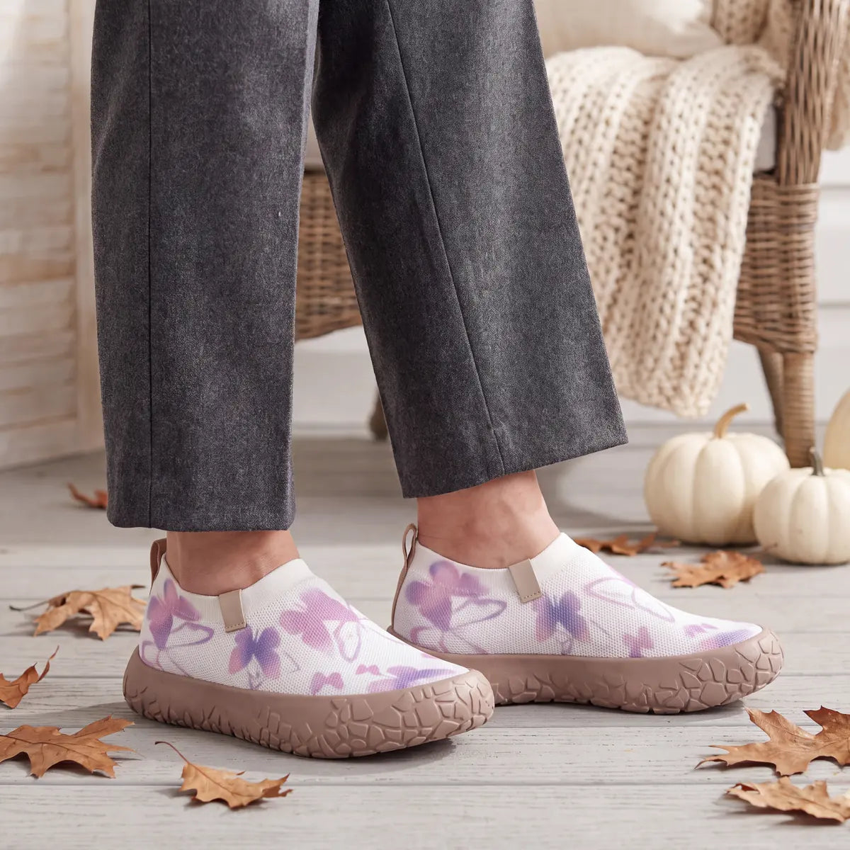 Cloud Step Lilac Butterfly lifestyle