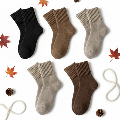 5 Pairs of Socks – Cozy Warmth for Autumn & Winter Comfort