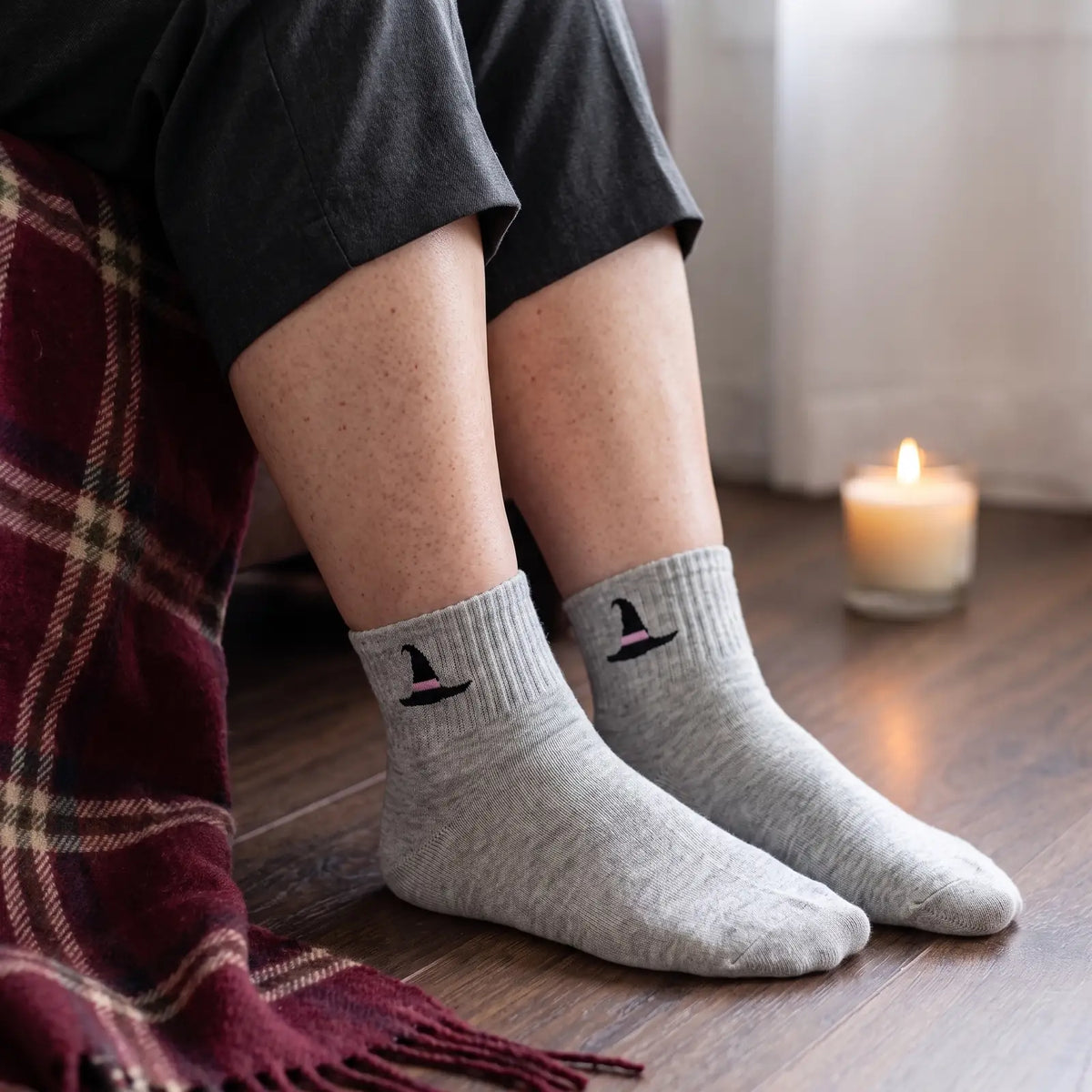 Halloween Crew Socks Grey worn